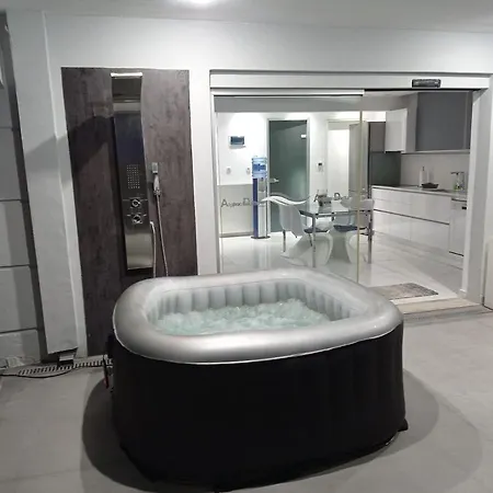 Alpha Delta Pool 아파트 PalaiónTsiflíkion