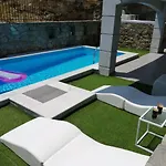 Apartment Alpha Delta Pool *