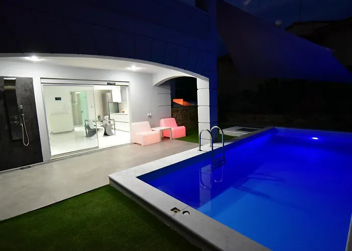 Apartament Alpha Delta Pool