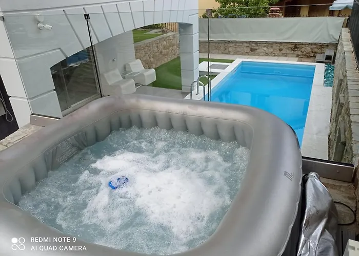 Apartament Alpha Delta Pool PalaiónTsiflíkion